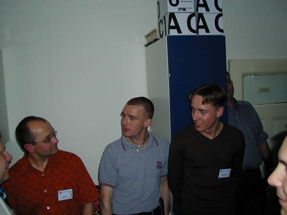 P9032037